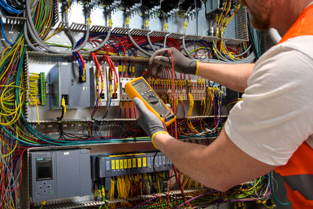 Best Electrical Contractors for Businesses  in Hohenwald, TN